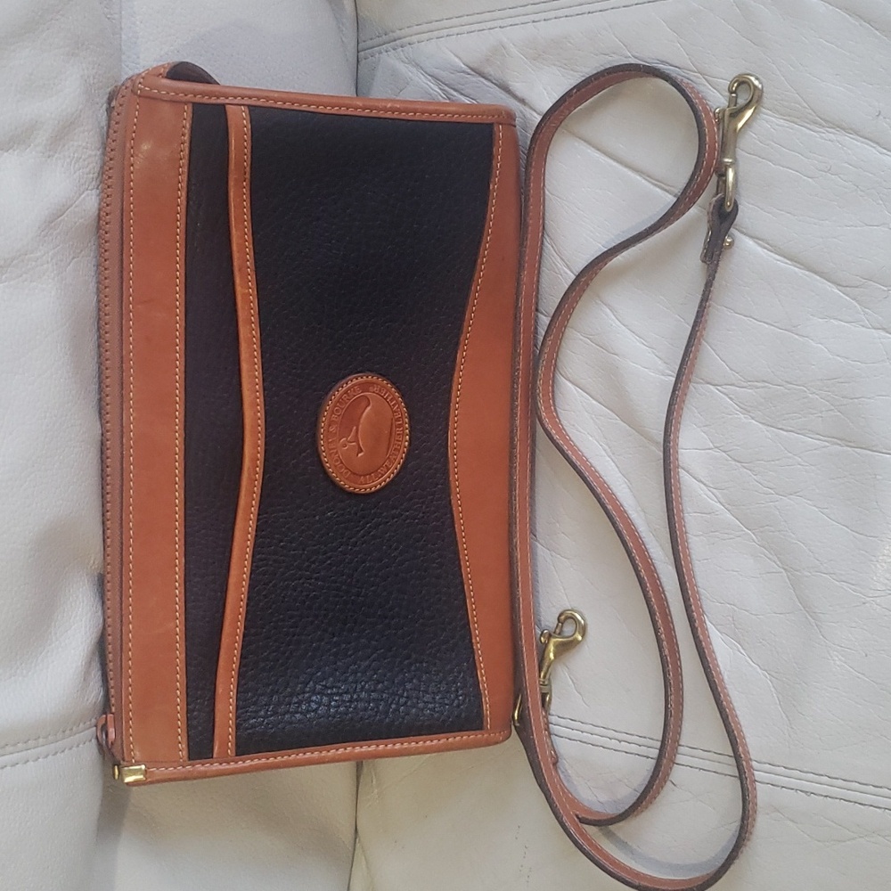 Dooney & Bourke